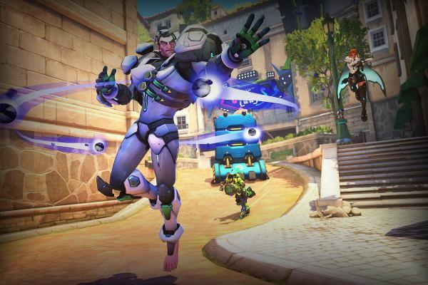 Overwatch ilk sezonuyla büyük geri dönüş yapıyor